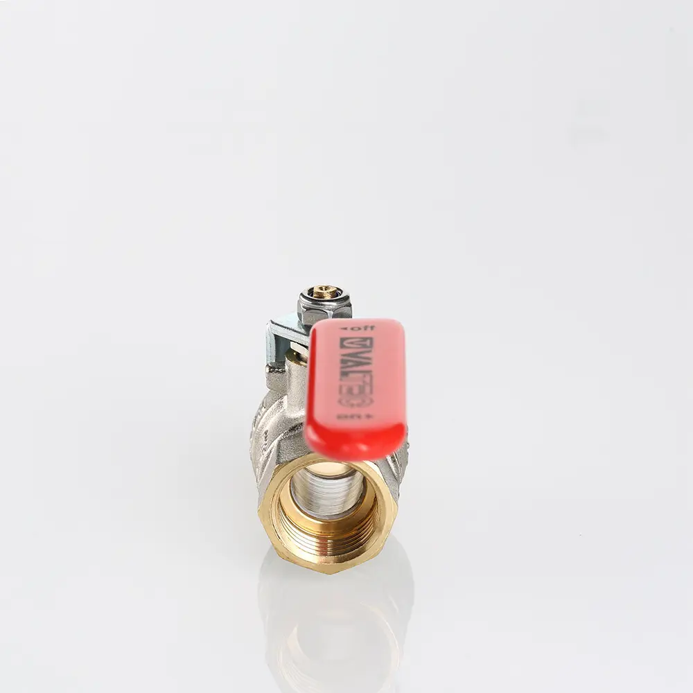 Фото 2 Шаровой кран Valtec 1/2" внутренняя-наружная резьба VT.215.N.04-2 Фото 2 Шаровой кран Valtec 1/2" внутренняя-наружная резьба VT.215.N.04-2
