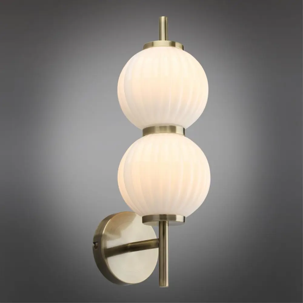 Фото 2 Настенный светильник Aployt Apl.120.10.806 цвет красный