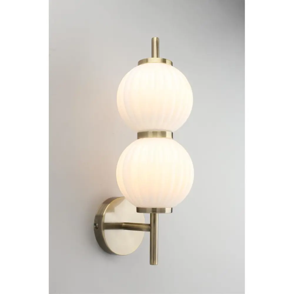 Фото 4 Настенный светильник Aployt Apl.120.10.806 цвет красный