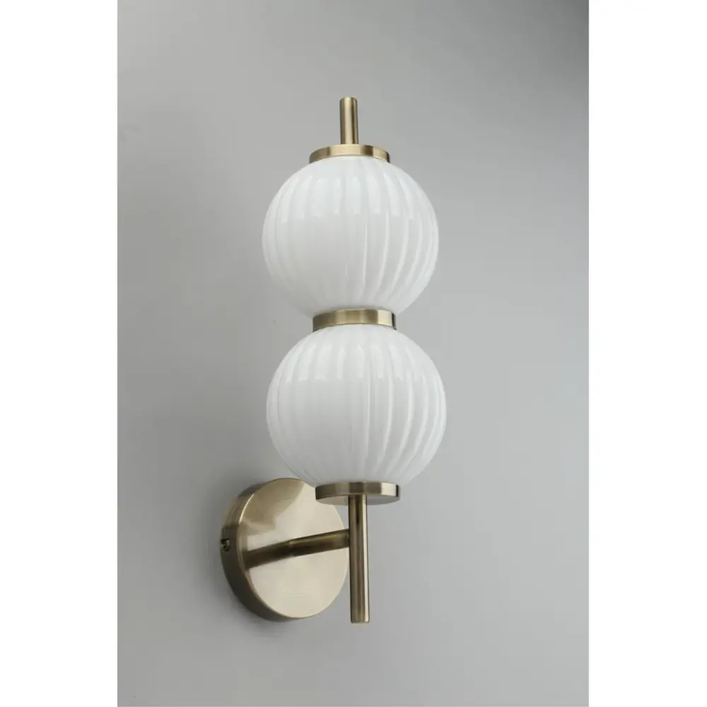 Фото 3 Настенный светильник Aployt Apl.120.10.806 цвет красный