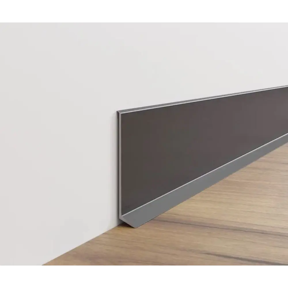Фото Плинтус напольный AlPro13 алюминиевый анодированный L40 AluminiumPro 40x1x2950 мм чёрный 7 шт. Фото Плинтус напольный AlPro13 алюминиевый анодированный L40 AluminiumPro 40x1x2950 мм чёрный 7 шт.