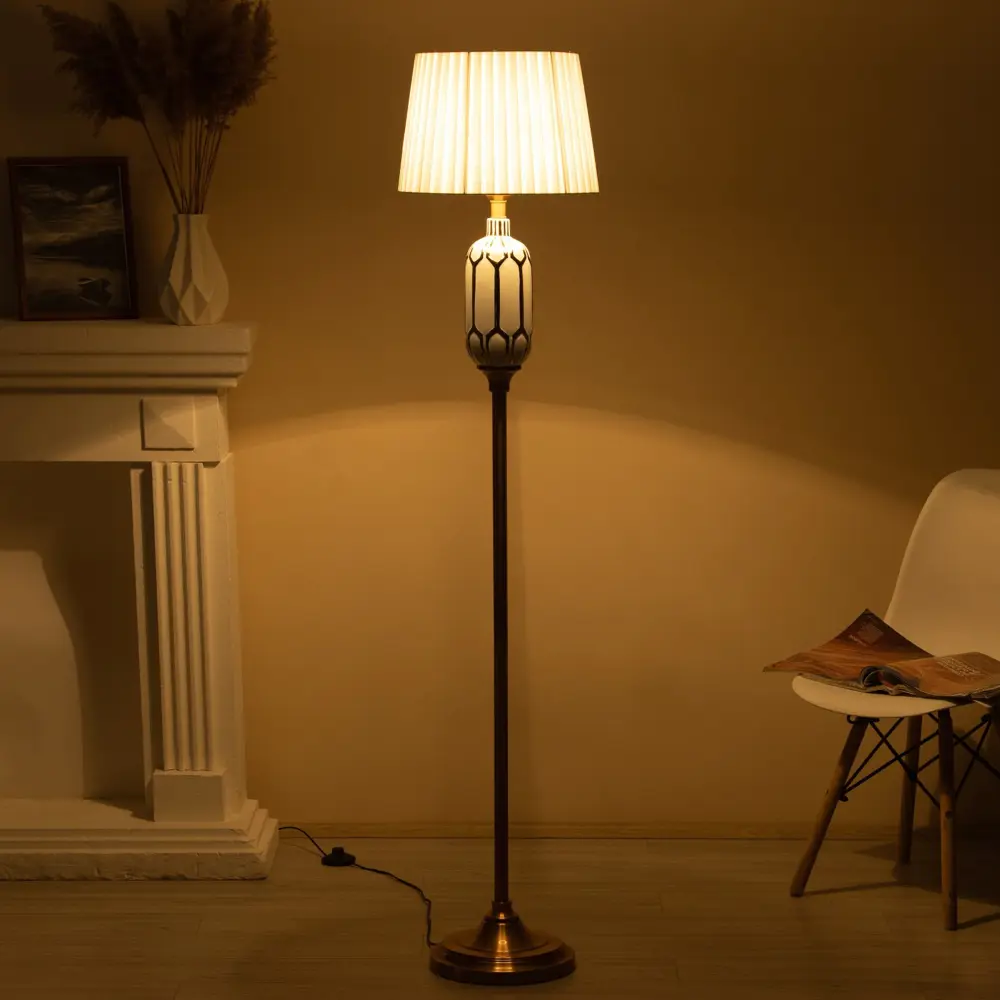 Фото 10 Торшер Bayerlux Магда Е27 40Вт белый 30x30x156см