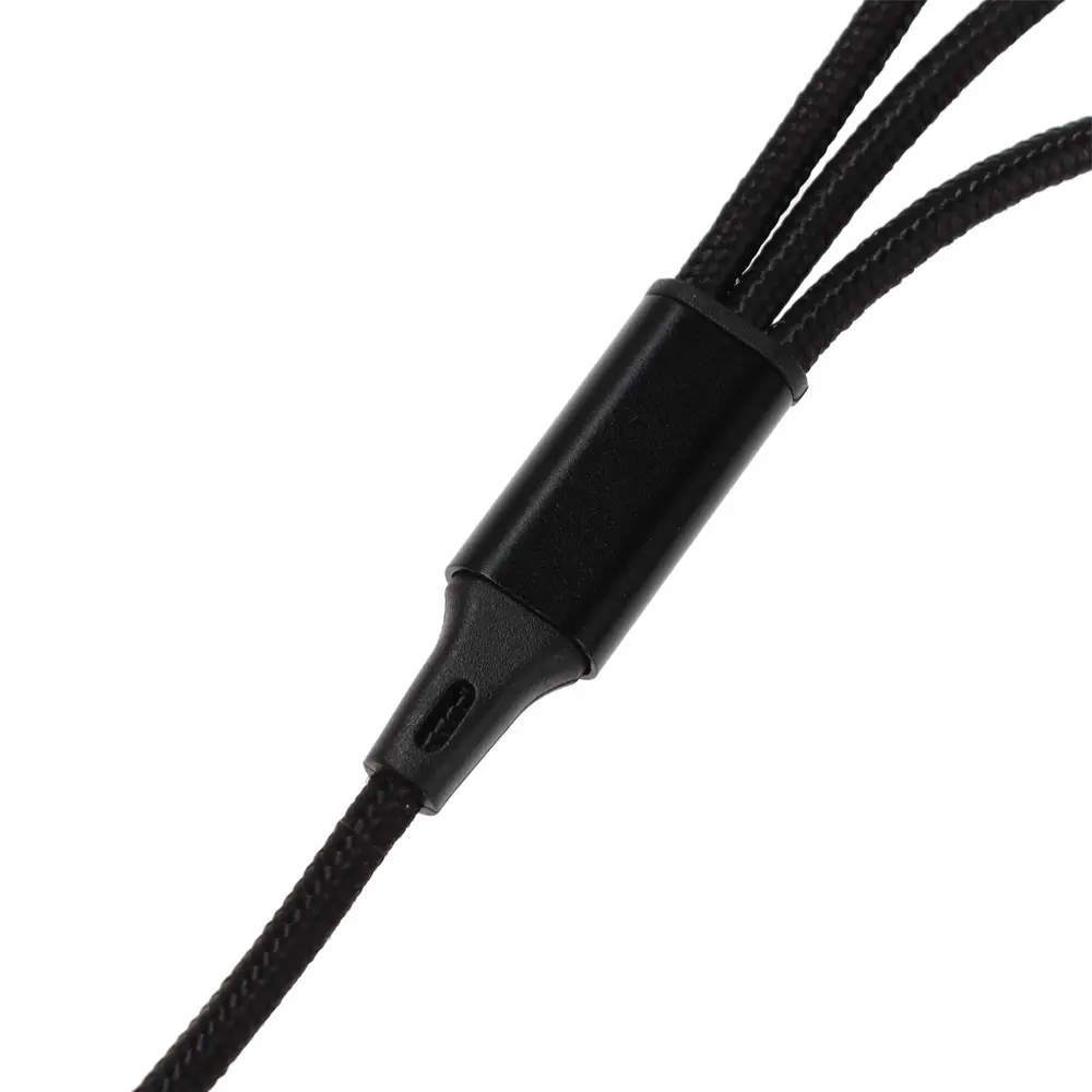 Фото 5 Кабель 3 в 1 LuazON microUSB/Type-C/Lightning - USB 2 А 1 м цвет черный Фото 5 Кабель 3 в 1 LuazON microUSB/Type-C/Lightning - USB 2 А 1 м цвет черный