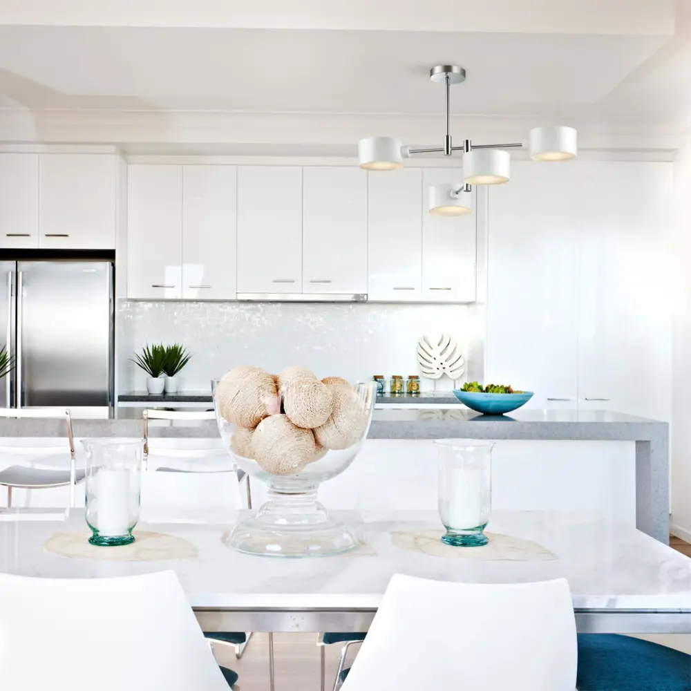 Фото 3 Люстра на штанге Lumion 217824.c 4 лампы 12 м² цвет хром