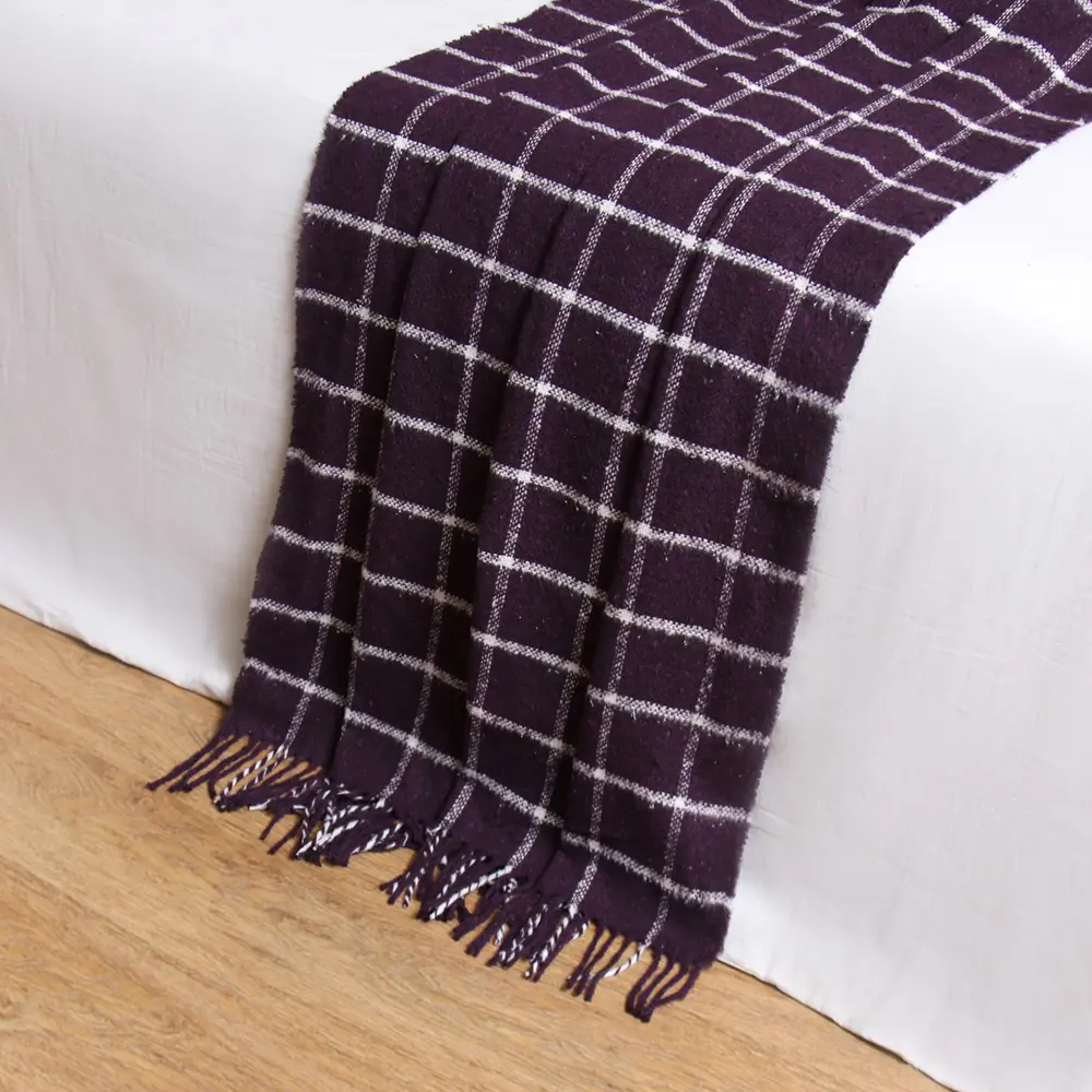 Фото Плед Влади 9925335, 140x200 см, шерсть, цвет белый Фото Плед Влади 9925335, 140x200 см, шерсть, цвет белый