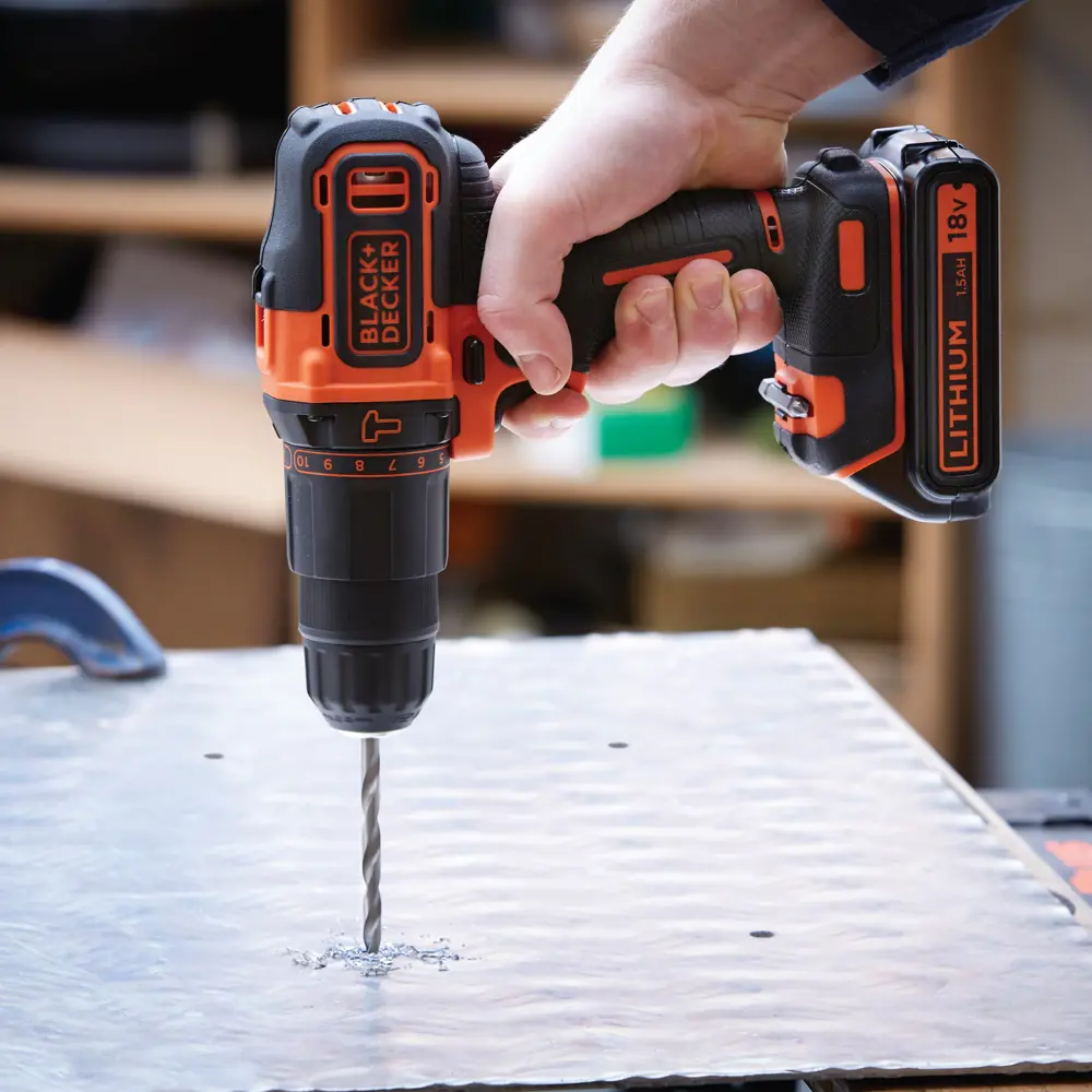 Фото 9 Дрель-шуруповерт аккумуляторная ударная Black&Decker BDCHD18KBQW, 18 В Li-ion 2x1.5 Ач Фото 9 Дрель-шуруповерт аккумуляторная ударная Black&Decker BDCHD18KBQW, 18 В Li-ion 2x1.5 Ач
