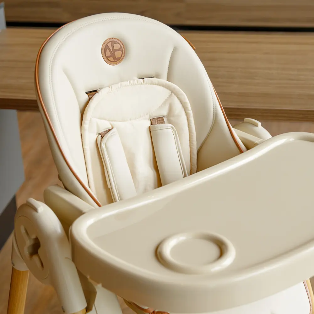 Фото 12 Стул для кормления Amarobaby Elegant 53x105x75 см искусственная кожа цвет бежевый Фото 12 Стул для кормления Amarobaby Elegant 53x105x75 см искусственная кожа цвет бежевый