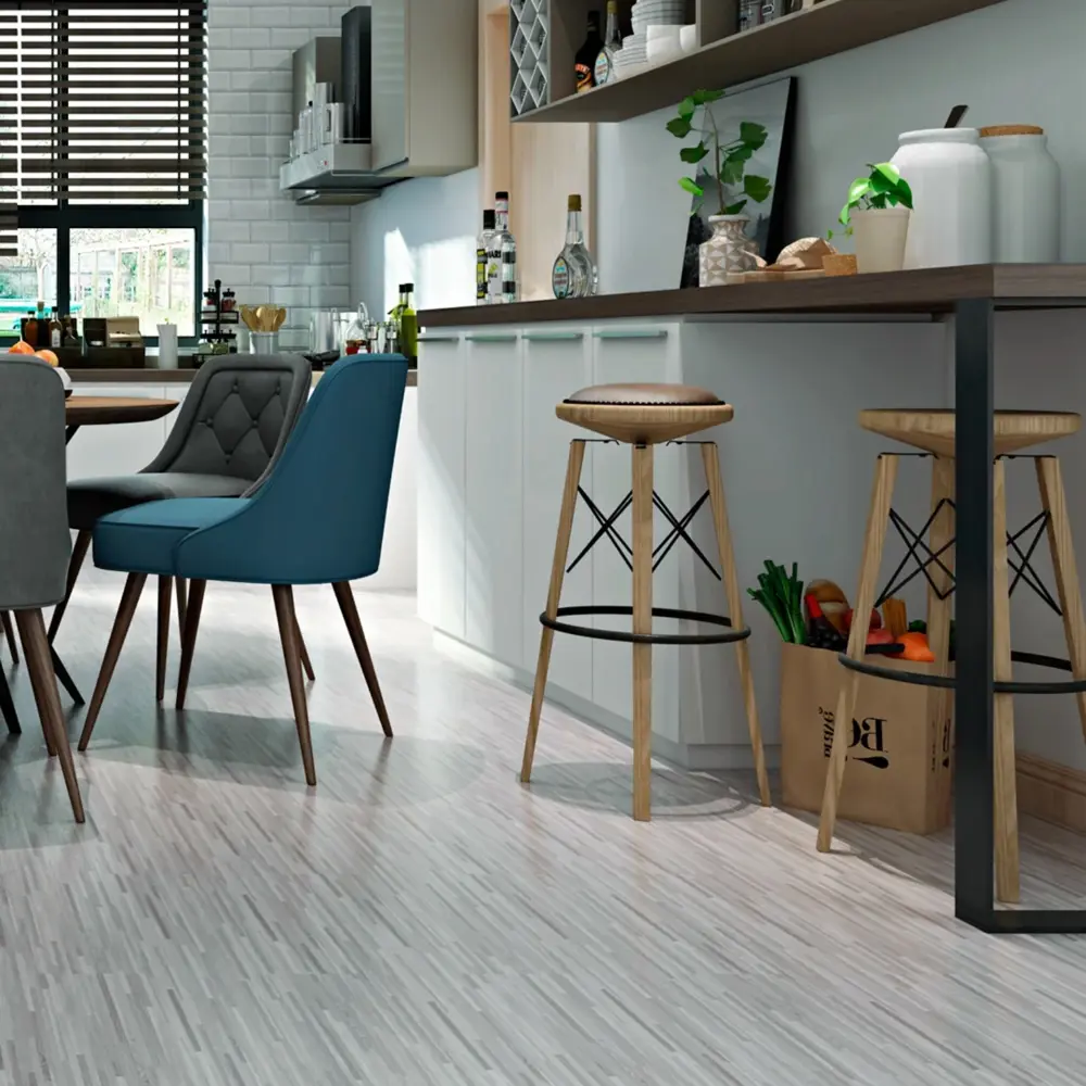 Фото LVT плитка Bazzart Сальса серебристая 31 класс толщина 1.50 мм 2.51 м², цена за упаковку Фото LVT плитка Bazzart Сальса серебристая 31 класс толщина 1.50 мм 2.51 м², цена за упаковку