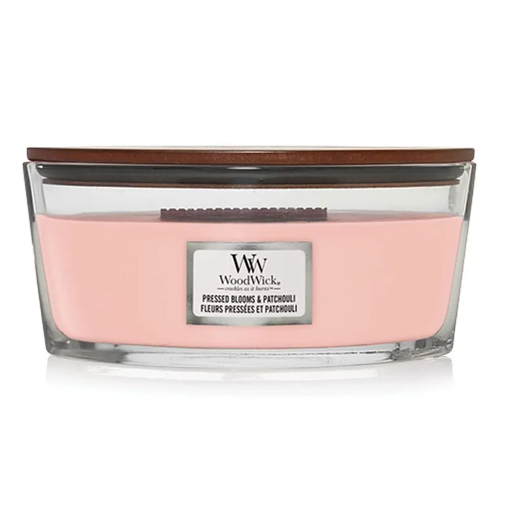 Фото Ароматическая свеча WoodWick Цветы и Пачули 19x9 см Фото Ароматическая свеча WoodWick Цветы и Пачули 19x9 см