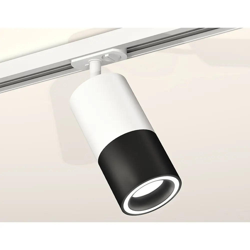 Фото 2 Трековый светильник спот под лампу Ambrella light Xt7402090 50 Вт 2 м² цвет черный Фото 2 Трековый светильник спот под лампу Ambrella light Xt7402090 50 Вт 2 м² цвет черный