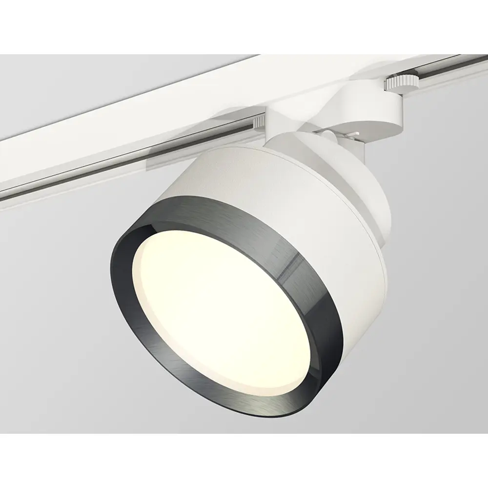 Фото 2 Трековый светильник спот под лампу Ambrella light Xt8101006 15 Вт 2 м² цвет белый Фото 2 Трековый светильник спот под лампу Ambrella light Xt8101006 15 Вт 2 м² цвет белый