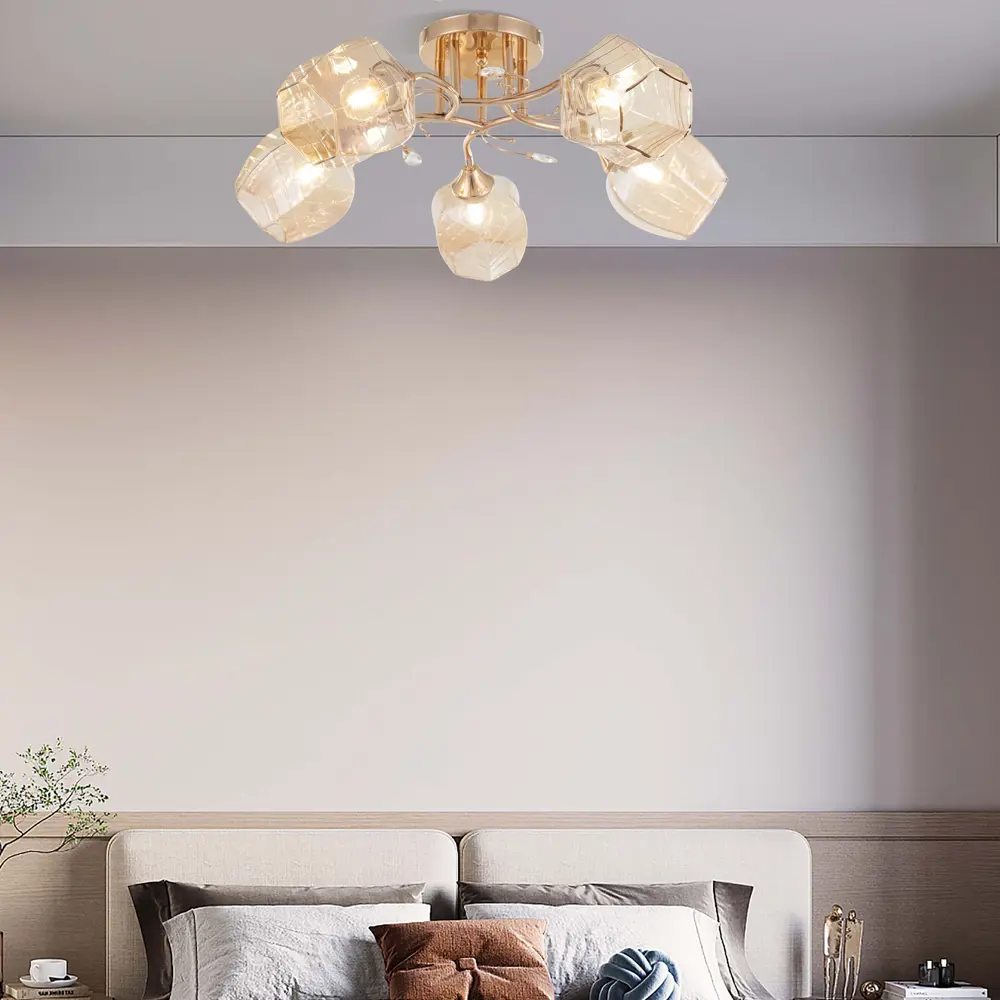 Фото 2 Люстра потолочная Arte perfetto luce 3332.7129.5.fg 5 ламп 10 м² цвет золотистый Фото 2 Люстра потолочная Arte perfetto luce 3332.7129.5.fg 5 ламп 10 м² цвет золотистый