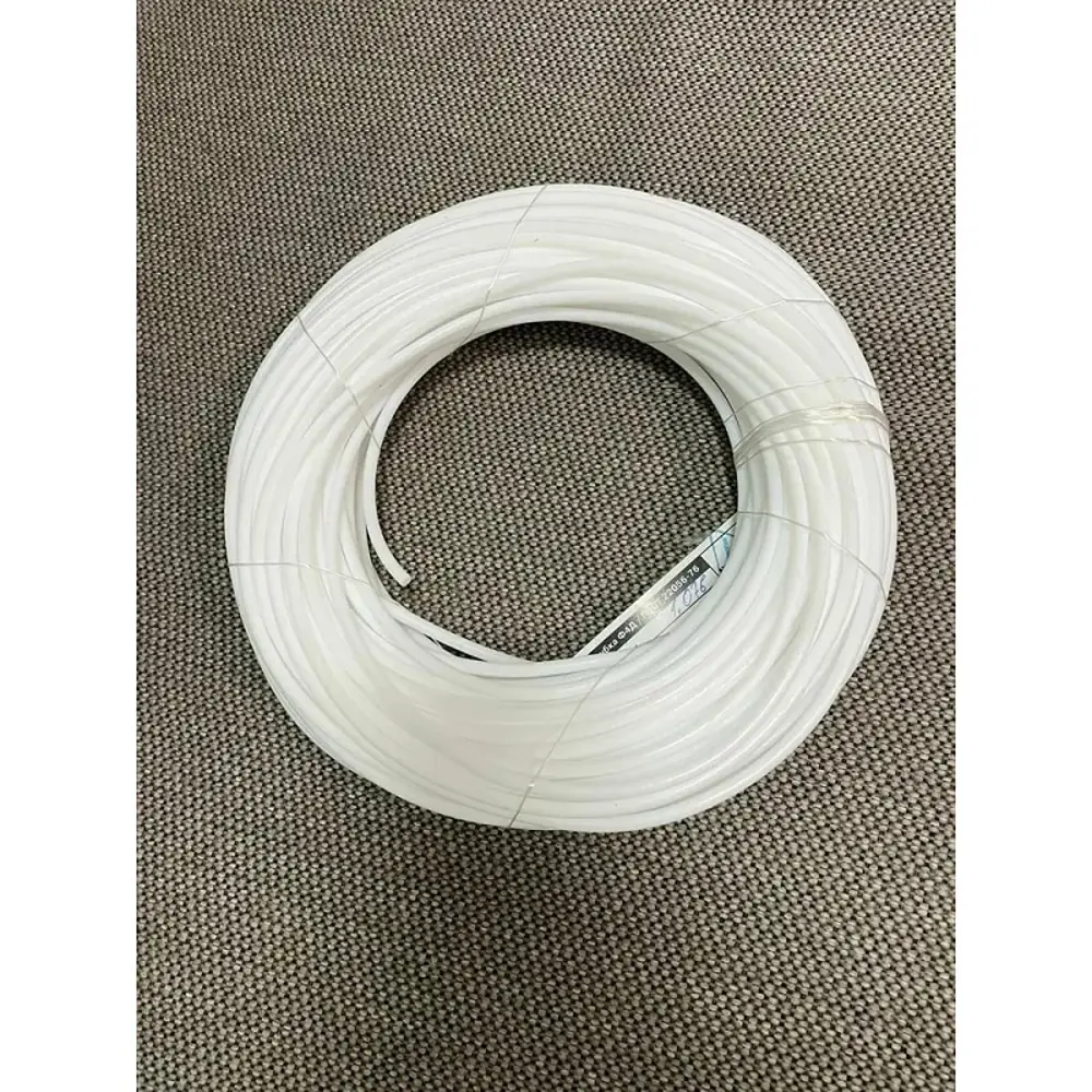 Фото Трубка фторопластовая Метатрет Ф4Д D4 мм стенка 0.6 мм 5 м