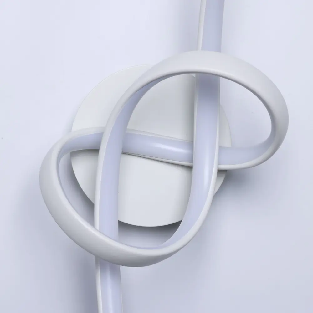 Фото 4 Настенный светильник светодиодный De markt Аурих нейтральный белый свет цвет белый Фото 4 Настенный светильник светодиодный De markt Аурих нейтральный белый свет цвет белый