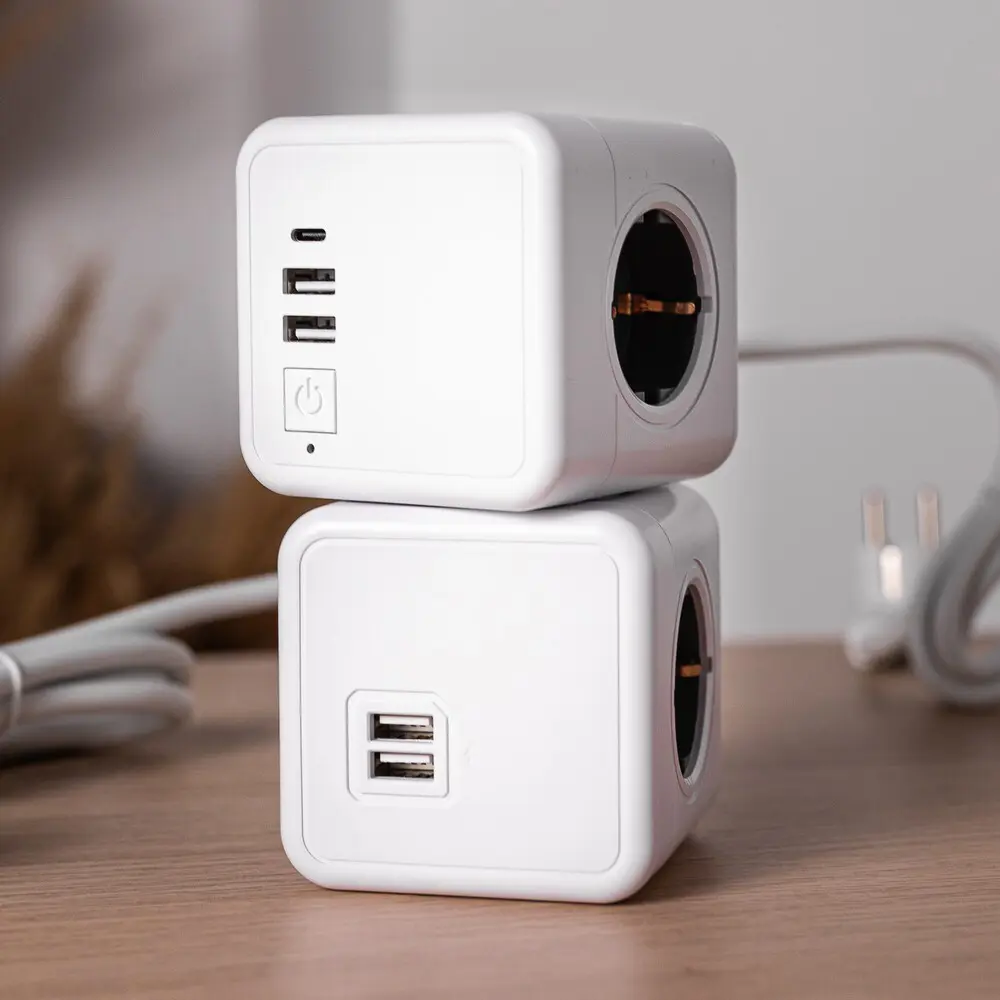 Фото 7 Удлинитель бытовой Rocketsocket GNS1406 2x1 1.5 м 3 розетки с заземлением 3680 Вт цвет белый Фото 7 Удлинитель бытовой Rocketsocket GNS1406 2x1 1.5 м 3 розетки с заземлением 3680 Вт цвет белый