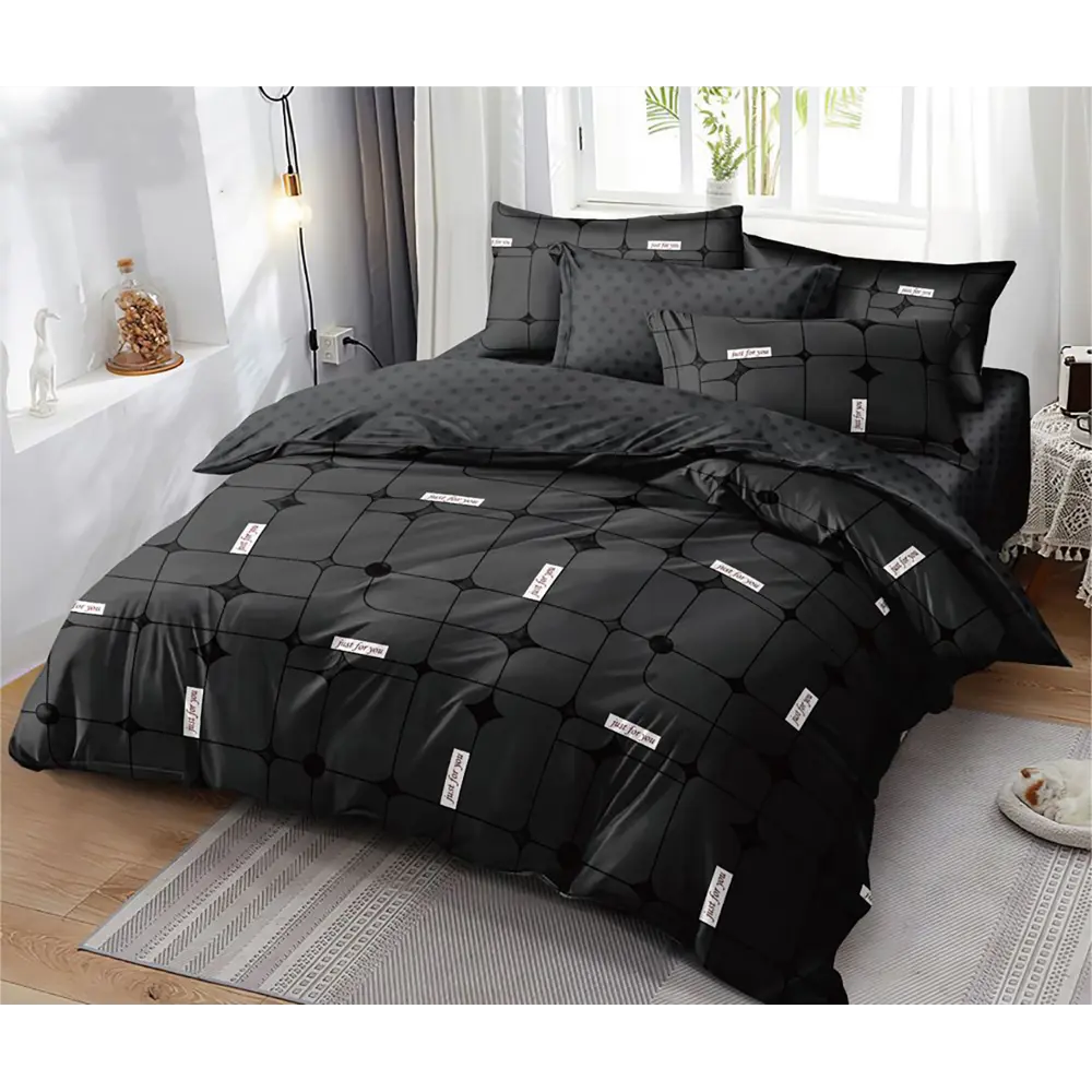 Фото Комплект постельного белья Home mercury 30223 Полночь семейный поплин черный Фото Комплект постельного белья Home mercury 30223 Полночь семейный поплин черный