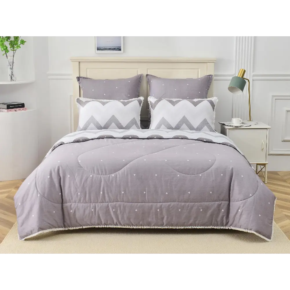 Фото 3 Комплект постельного белья Sofi de marko Бернадетт 1.5-спальный сатин бело-серо-темно-серый Фото 3 Комплект постельного белья Sofi de marko Бернадетт 1.5-спальный сатин бело-серо-темно-серый