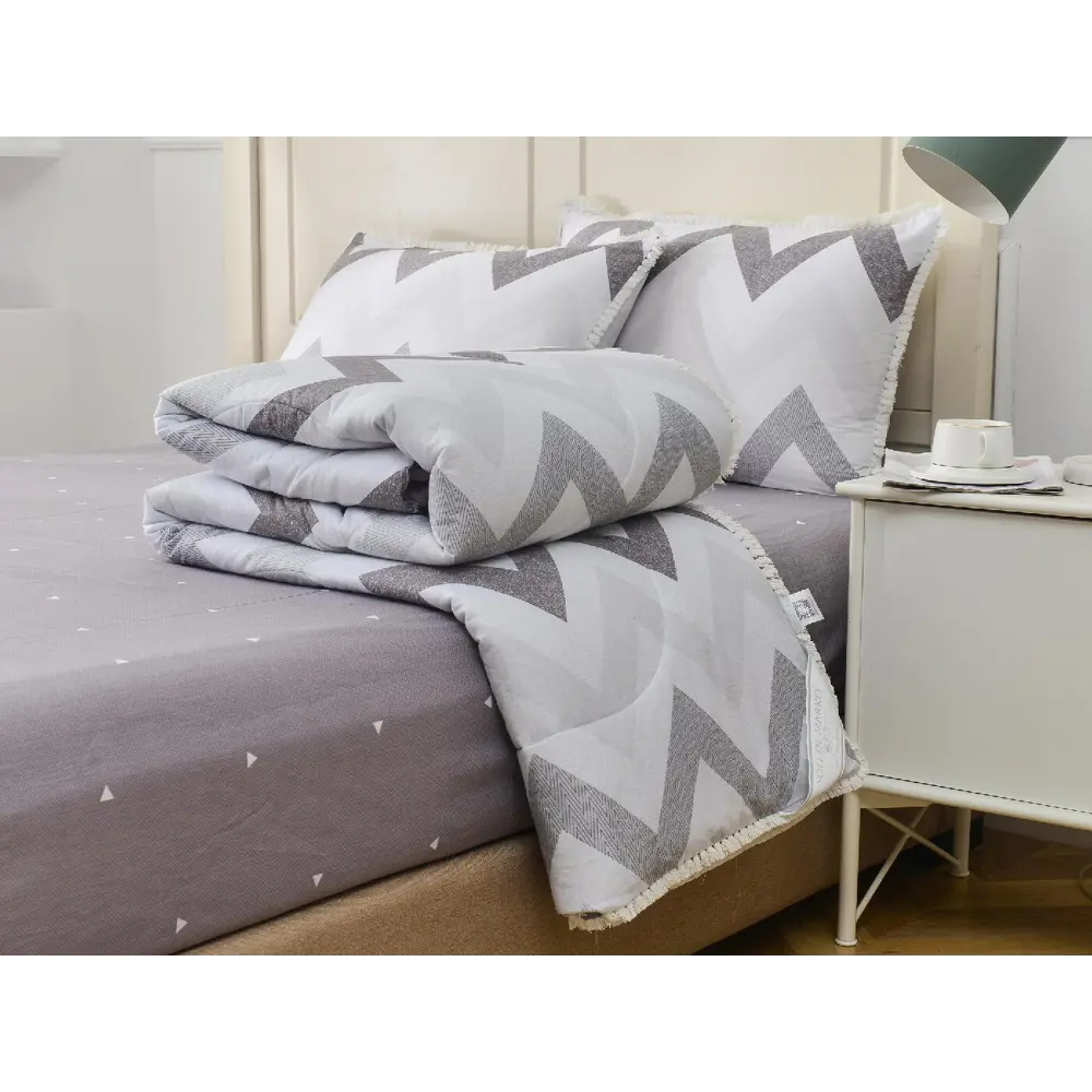 Фото 6 Комплект постельного белья Sofi de marko Бернадетт 1.5-спальный сатин бело-серо-темно-серый Фото 6 Комплект постельного белья Sofi de marko Бернадетт 1.5-спальный сатин бело-серо-темно-серый