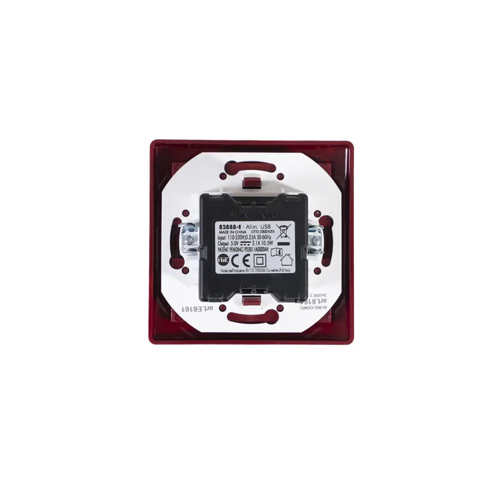 Фото 3 Разъем USB встраиваемая Aling-conel Prestige 6161.332 цвет бордовый/графитовый Фото 3 Разъем USB встраиваемая Aling-conel Prestige 6161.332 цвет бордовый/графитовый