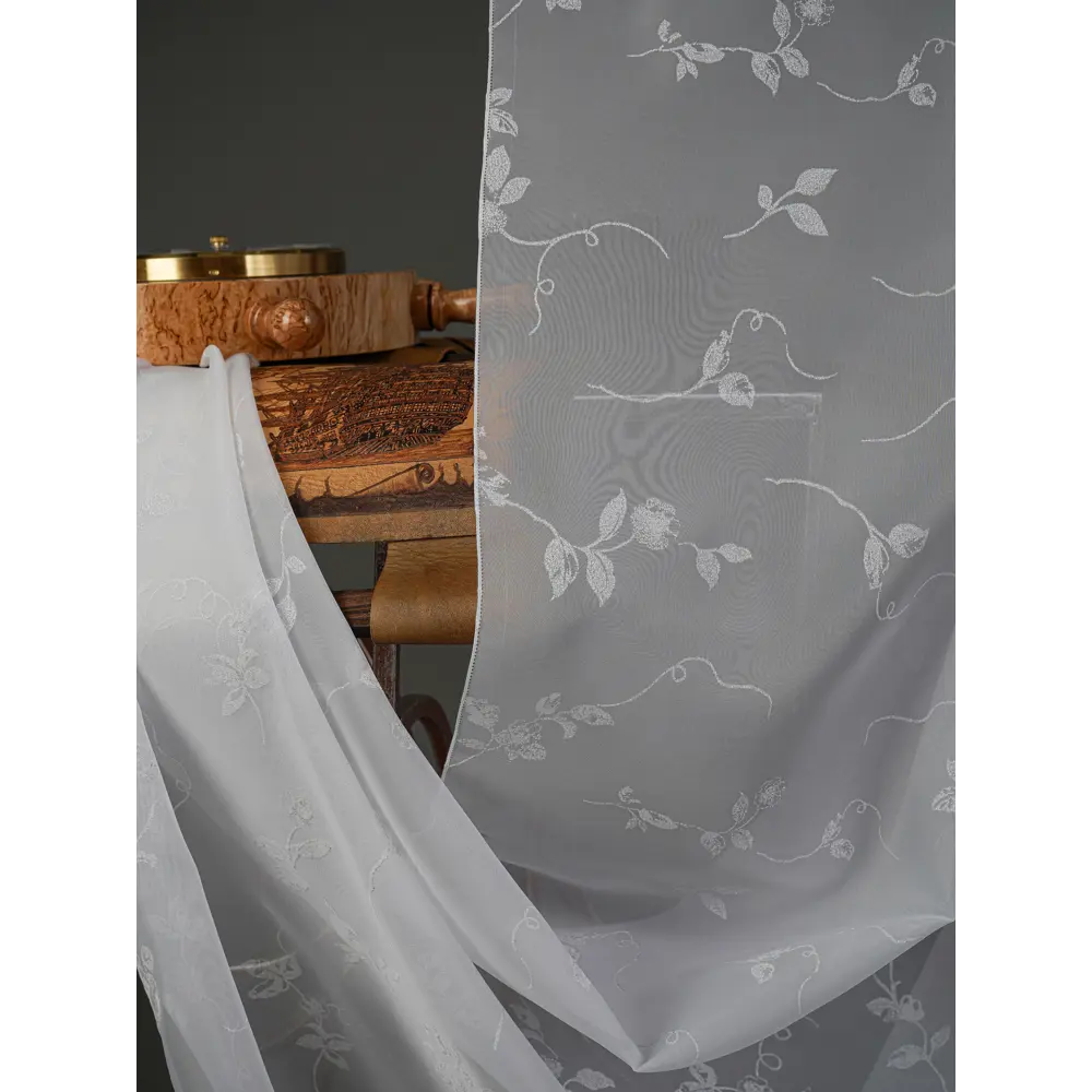 Фото 17 Тюль на шторной ленте At Home Лорелис-14 300x230 см цвет белый Фото 17 Тюль на шторной ленте At Home Лорелис-14 300x230 см цвет белый