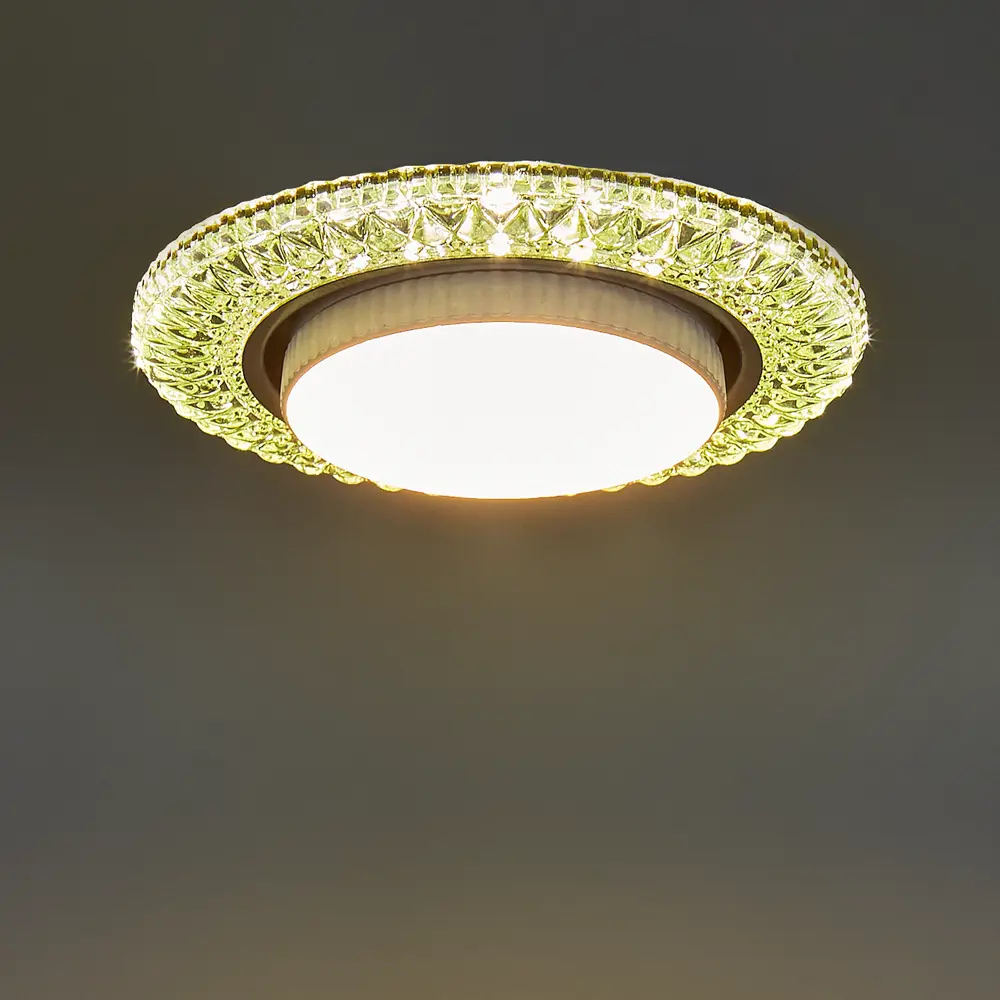 Фото Светильник точечный встраиваемый GX53 с LED подсветкой 06CL2 Фото Светильник точечный встраиваемый GX53 с LED подсветкой 06CL2