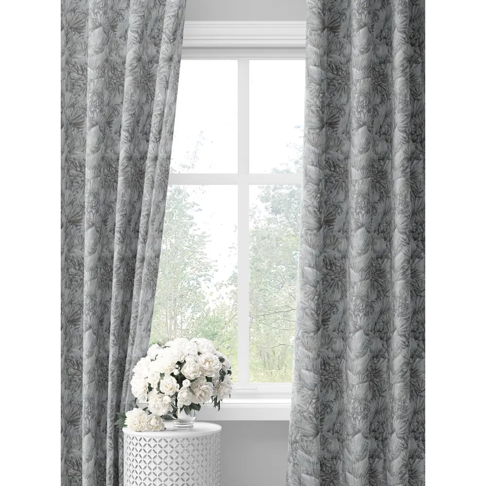 Фото Комплект штор на шторной ленте Decoracion Тропический рай 145x275 см цвет серый Фото Комплект штор на шторной ленте Decoracion Тропический рай 145x275 см цвет серый