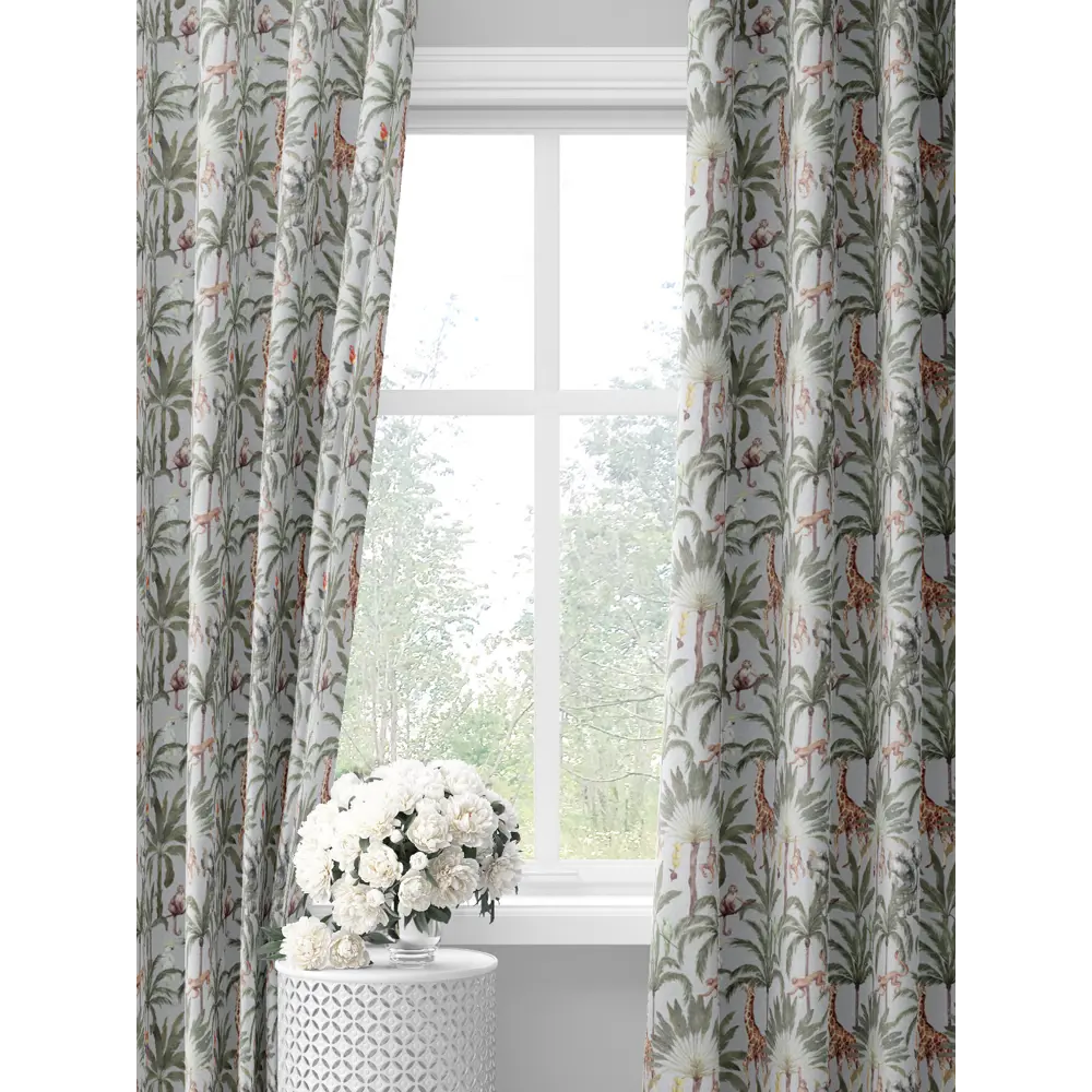 Фото Комплект штор на шторной ленте Decoracion Зоопарк в пальмах 145x275 см цвет серый Фото Комплект штор на шторной ленте Decoracion Зоопарк в пальмах 145x275 см цвет серый