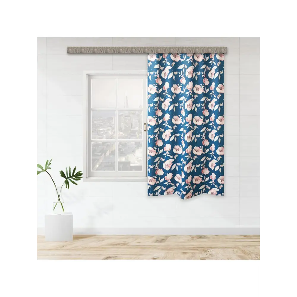 Фото Штора на шторной ленте Witerra Цветы 135x180 см цвет мультиколор