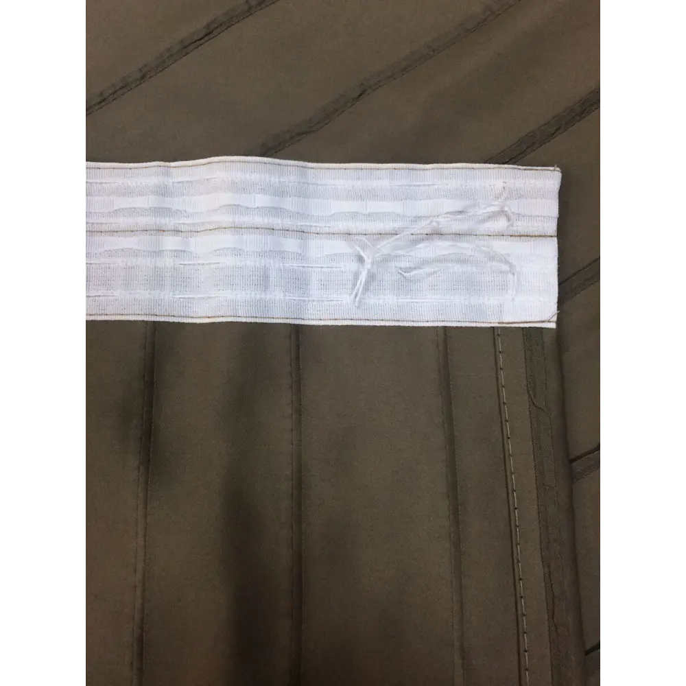 Фото 4 Штора на шторной ленте блэкаут Костромской текстиль Плиссе 250x260 см цвет коричневый Фото 4 Штора на шторной ленте блэкаут Костромской текстиль Плиссе 250x260 см цвет коричневый