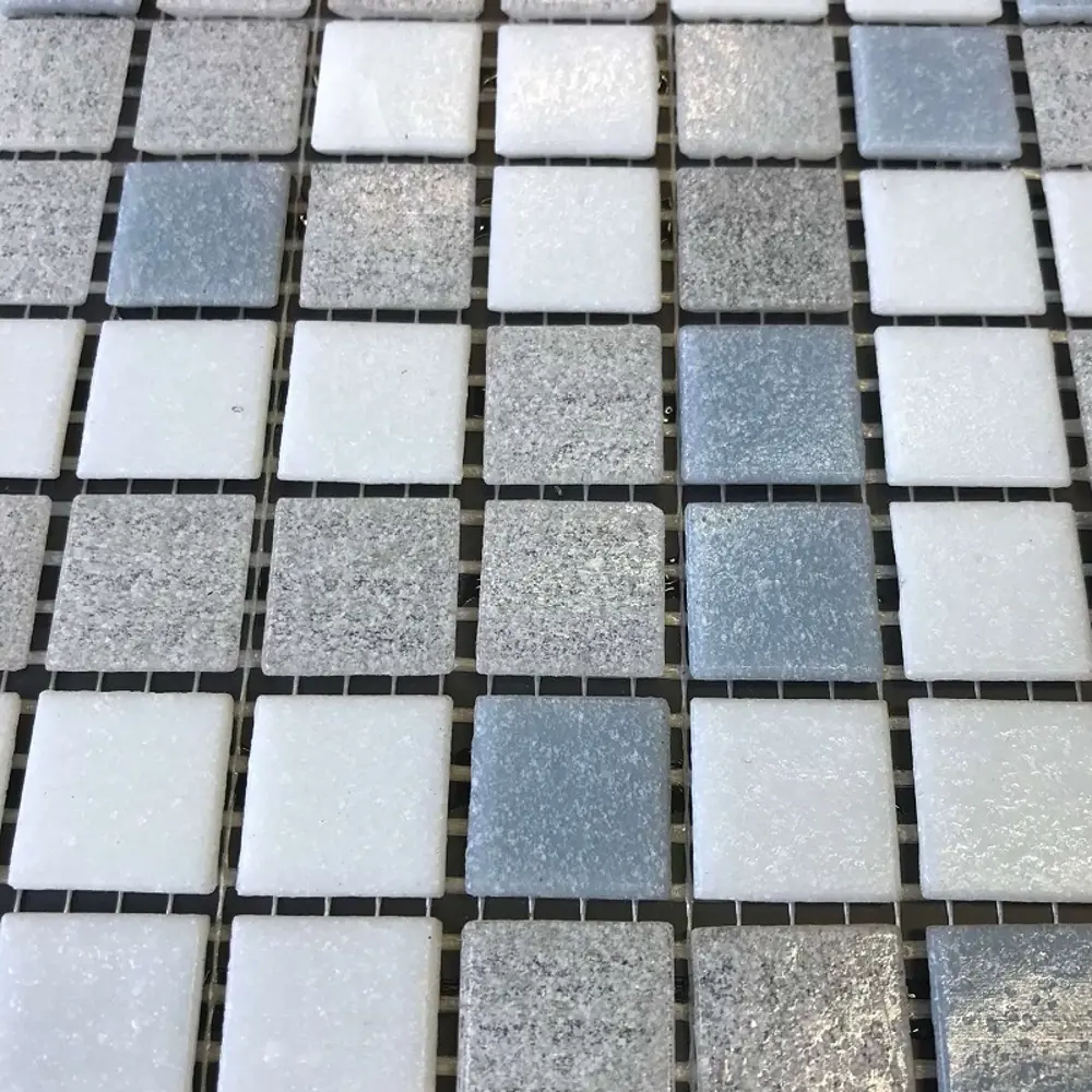 Фото 2 Декоративная мозаика Granito U00004386 Aqua 400ekb 32.7x32.7см цвет Серый / серебристый Фото 2 Декоративная мозаика Granito U00004386 Aqua 400ekb 32.7x32.7см цвет Серый / серебристый