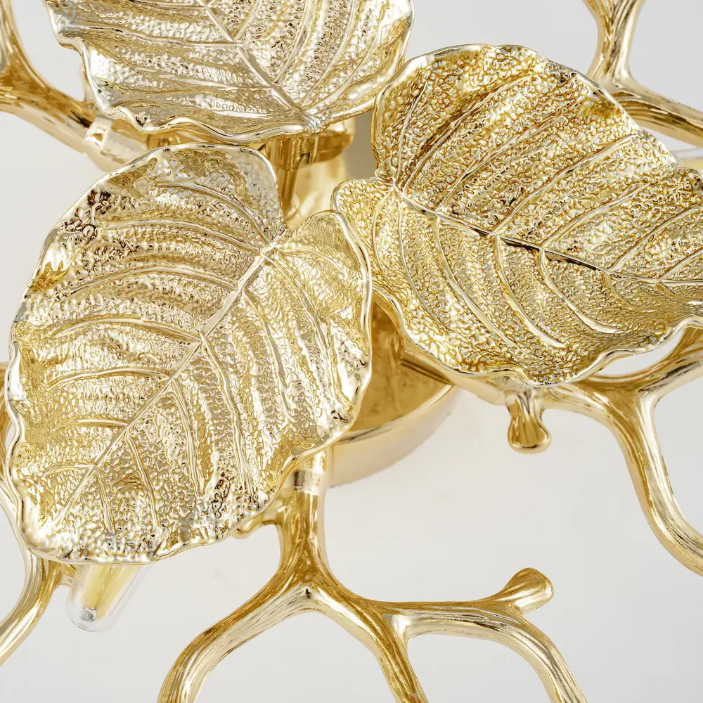 Фото 4 Люстра потолочная Arte Perfetto Luce 3323.31003.d360.3.gd 3 лампы 6 м² цвет золото Фото 4 Люстра потолочная Arte Perfetto Luce 3323.31003.d360.3.gd 3 лампы 6 м² цвет золото