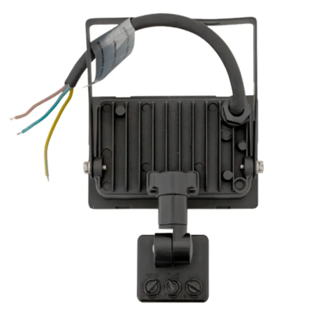 Фото 4 Прожектор светодиодный уличный Ekf Fll-3003-30d-6500 30 Вт 6500 К IP65 холодный белый (голубой) свет Фото 4 Прожектор светодиодный уличный Ekf Fll-3003-30d-6500 30 Вт 6500 К IP65 холодный белый (голубой) свет