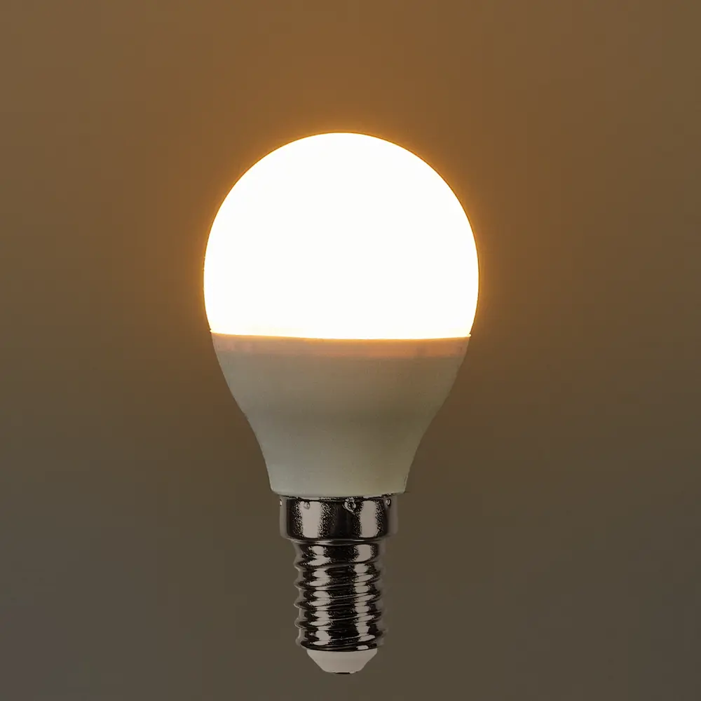 Фото 3 Лампа светодиодная Osram Шар E14 6.5 Вт 550 Лм свет тёплый белый Фото 3 Лампа светодиодная Osram Шар E14 6.5 Вт 550 Лм свет тёплый белый