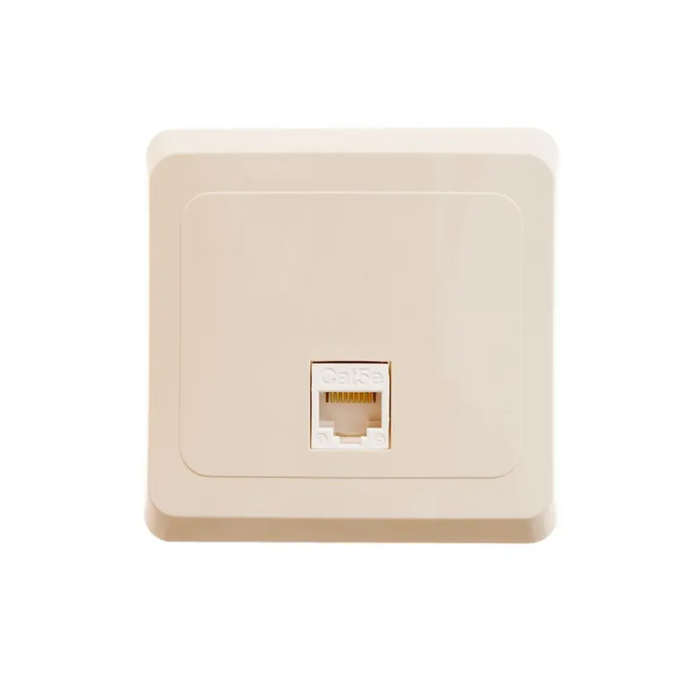 Фото Розетка компьютерная скрытой установки Systeme Electric Этюд RJ45 UTP cat 5e цвет кремовый Фото Розетка компьютерная скрытой установки Systeme Electric Этюд RJ45 UTP cat 5e цвет кремовый