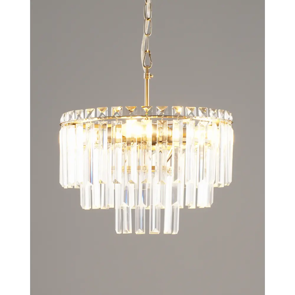 Фото 7 Люстра подвесная светодиодная Moderli Levi crystal V10736-4p 10 м² нейтральный белый свет цвет хром Фото 7 Люстра подвесная светодиодная Moderli Levi crystal V10736-4p 10 м² нейтральный белый свет цвет хром