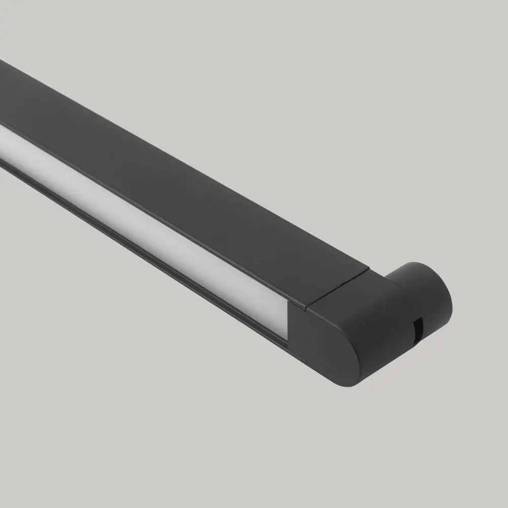 Фото 3 Трековый светильник линейный светодиодный De markt 852010301 40 Вт 5.58 м² цвет черный Фото 3 Трековый светильник линейный светодиодный De markt 852010301 40 Вт 5.58 м² цвет черный