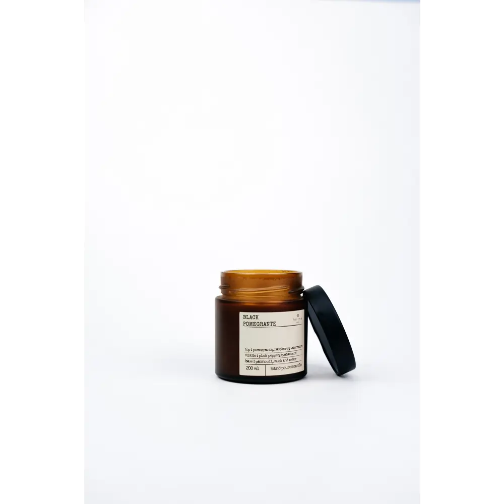 Фото 3 Ароматическая свеча c деревянным фитилем For me candle Black pomegrante 11.2 см Фото 3 Ароматическая свеча c деревянным фитилем For me candle Black pomegrante 11.2 см