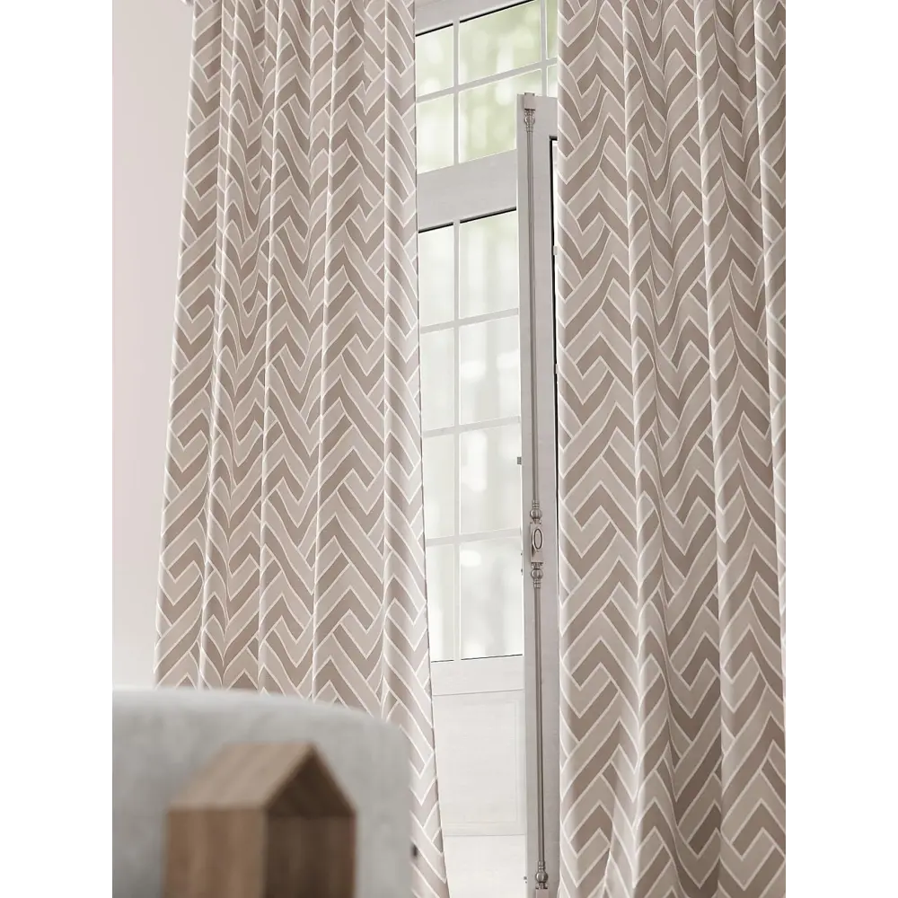 Фото 3 Комплект штор на шторной ленте Comfy Way Гвентриол 150x230 см цвет бежевый Фото 3 Комплект штор на шторной ленте Comfy Way Гвентриол 150x230 см цвет бежевый