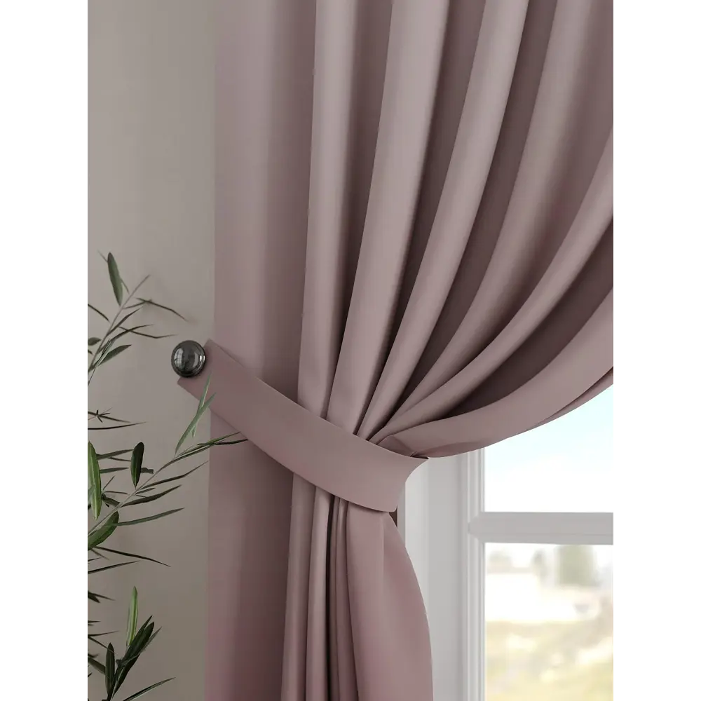 Фото 4 Комплект штор на шторной ленте Comfy Way Ламинно 150x160 см цвет бежевый Фото 4 Комплект штор на шторной ленте Comfy Way Ламинно 150x160 см цвет бежевый