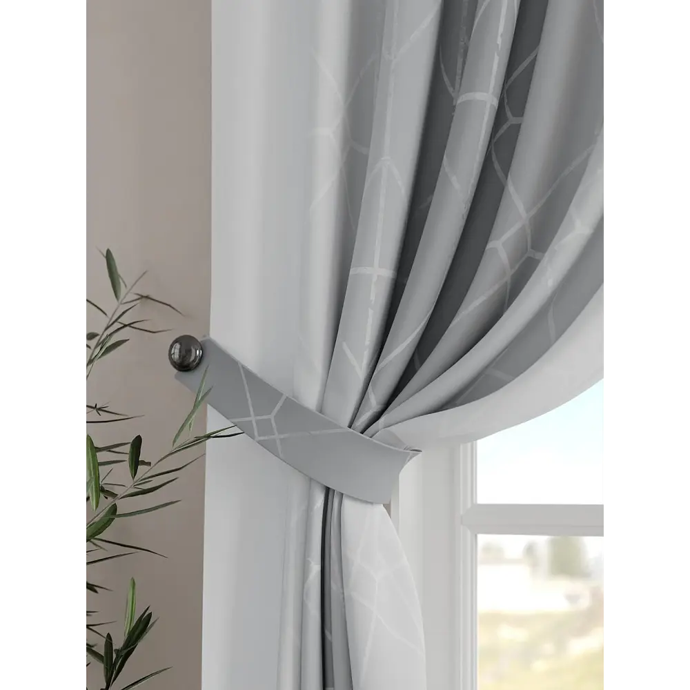Фото 2 Комплект штор на шторной ленте Comfy Way Гилонрис 150x160 см цвет белый Фото 2 Комплект штор на шторной ленте Comfy Way Гилонрис 150x160 см цвет белый