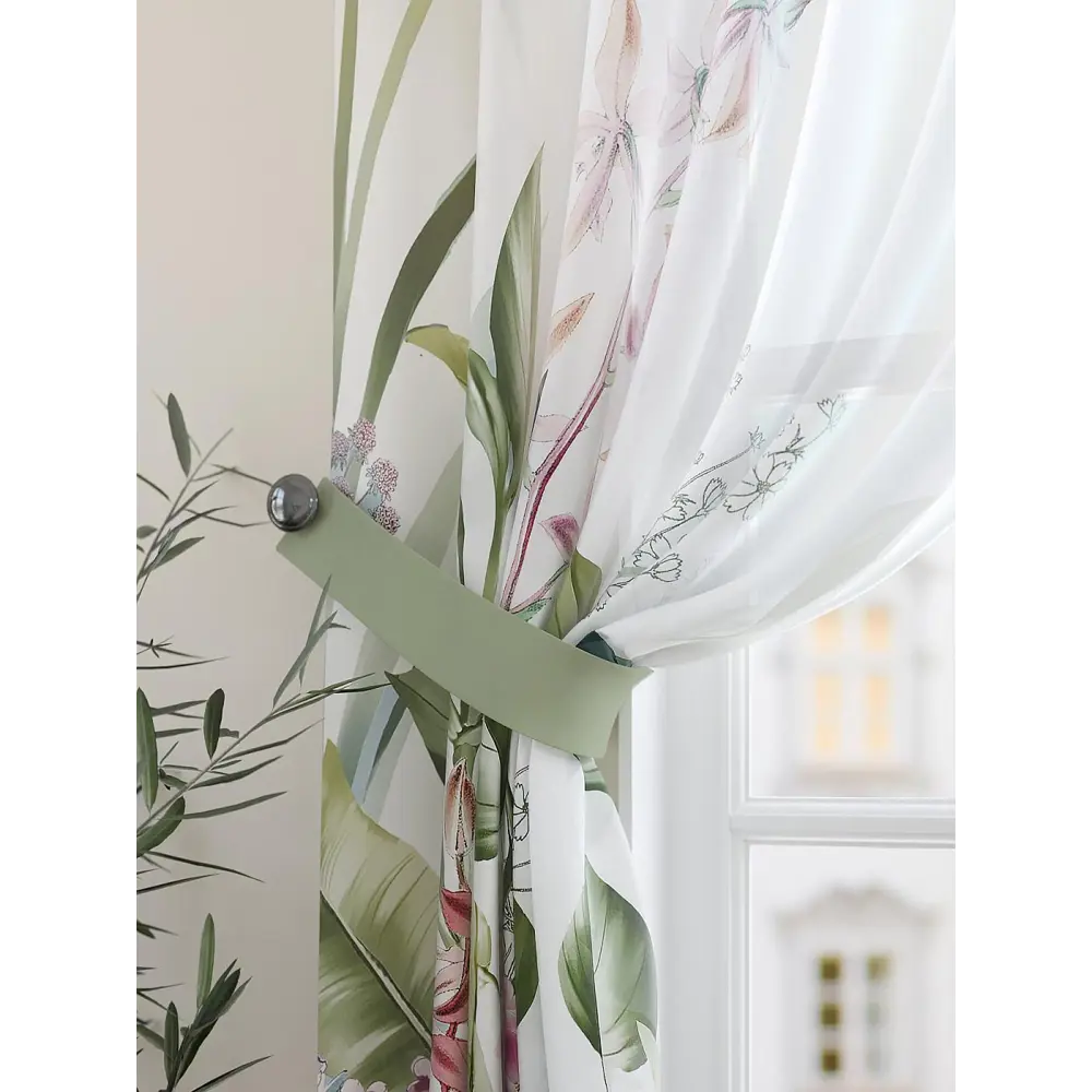 Фото 2 Комплект штор на петлях Comfy Way Лорикавис 150x180 цвет белый Фото 2 Комплект штор на петлях Comfy Way Лорикавис 150x180 цвет белый