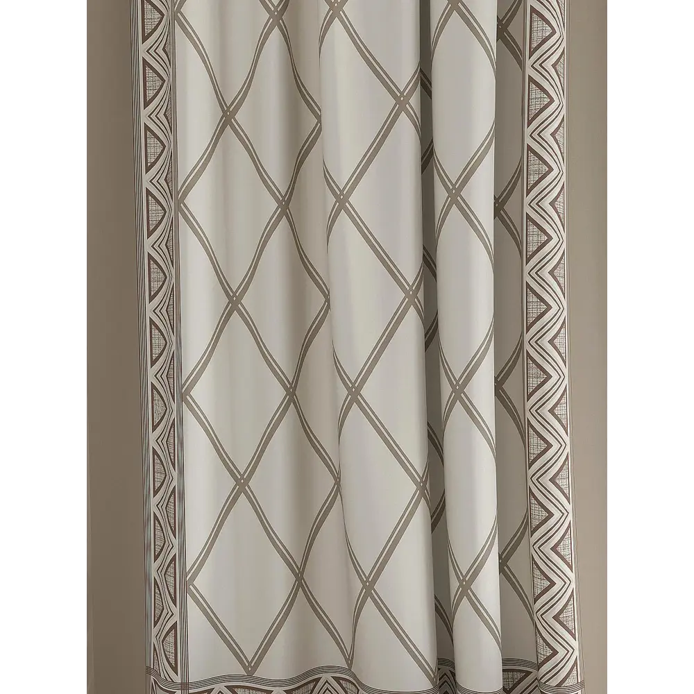 Фото 2 Комплект штор на ленте At Home Цириус 150x260 см блэкаут цвет коричневый AA950167 Фото 2 Комплект штор на ленте At Home Цириус 150x260 см блэкаут цвет коричневый AA950167