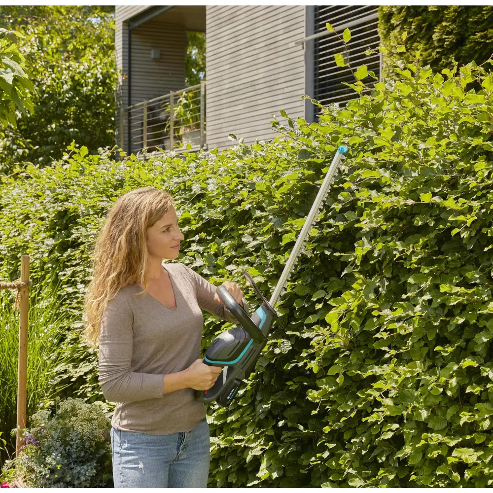 Фото 8 Кусторез аккумуляторный Gardena Comfortcut 50/18V P4A 18 Вт Фото 8 Кусторез аккумуляторный Gardena Comfortcut 50/18V P4A 18 Вт