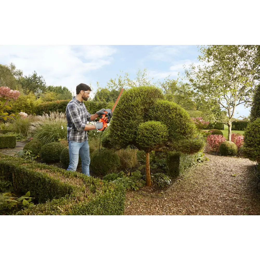 Фото 5 Кусторез электрический Black&Decker BEHT201 420 Вт Фото 5 Кусторез электрический Black&Decker BEHT201 420 Вт