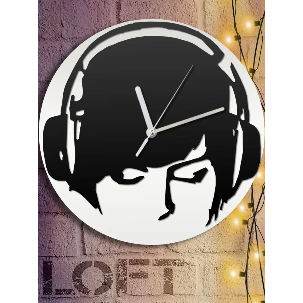 Фото 6 Настенные часы круглые 31 см Бруталити девушка в наушниках - 16 цвет черный