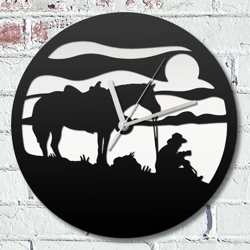 Фото Настенные часы круглые 31 см Бруталити животные - 100 цвет черный