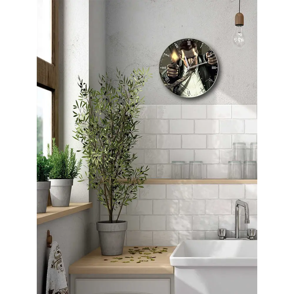 Фото Настенные часы круглые 27 см Бруталити игры Max Payne 3 - 4371 цвет черный