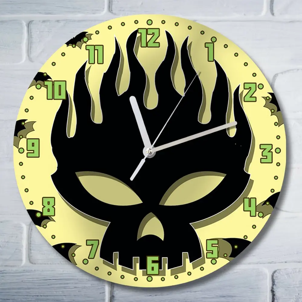 Фото Настенные часы круглые 27 см Бруталити музыка The offspring - 3836 цвет черный