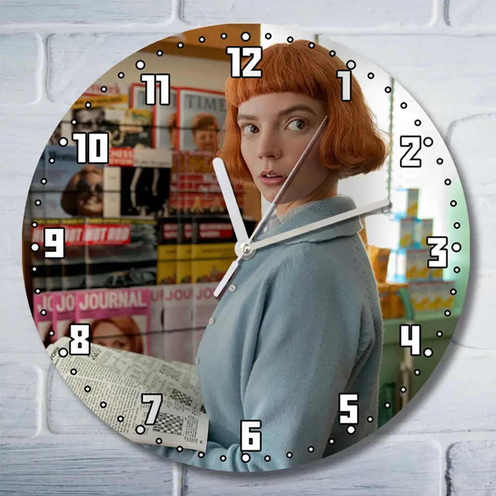 Фото Настенные часы круглые 27 см Бруталити сериалы The Queen's Gambit - 3936 цвет черный