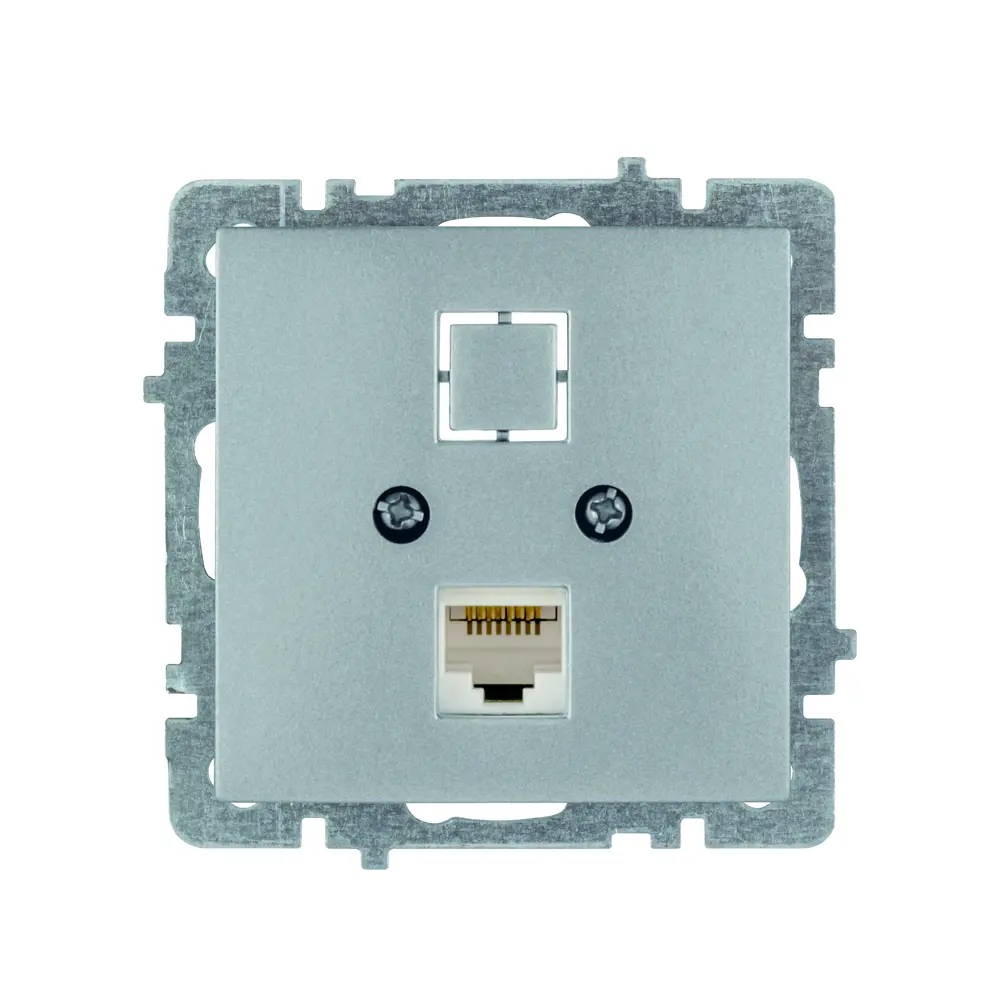 Фото Розетка компьютерная встраиваемая Nilson Alegra RJ45 CAT5 цвет серебро Фото Розетка компьютерная встраиваемая Nilson Alegra RJ45 CAT5 цвет серебро